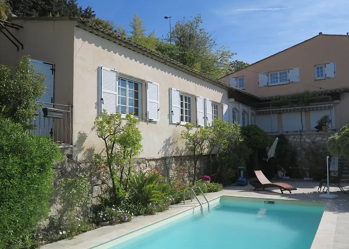 Hotel les petites terrasses à Grasse