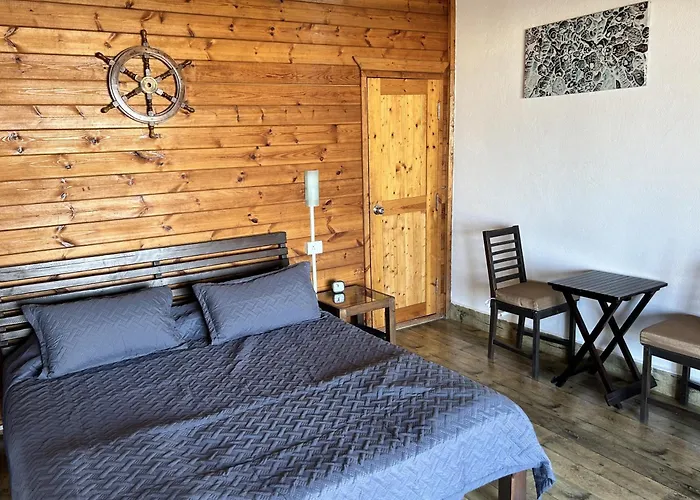Mamagoa Beach Resort Mandrem