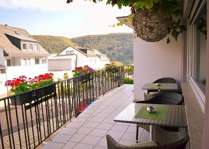 Hike Inn Hotels by Emmerich Winningen