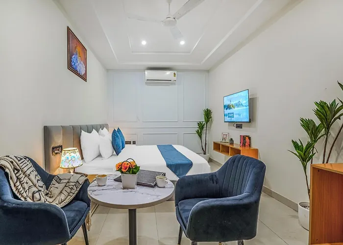 Hotel Sky View - Zirakpur, Chandigarh