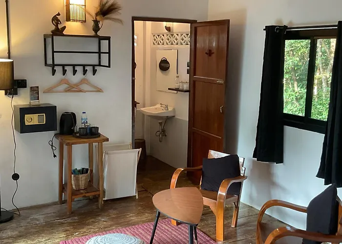 Oon Lee Bungalows เกาะจำ