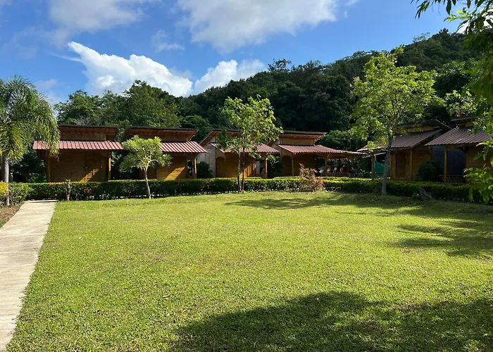 Chom Dao Resort Ko Lanta