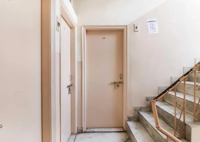 Hotel O Chandu Inn New Delhi