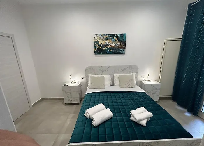 Just Like Home Naples
