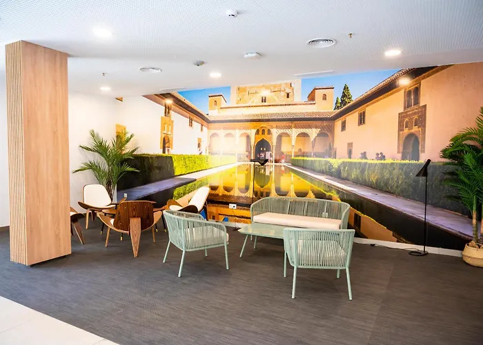 Residencia Bravo Students Granada Hotel