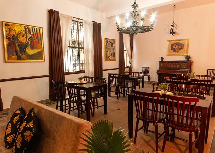 Hotel Boulevard del Río Cali