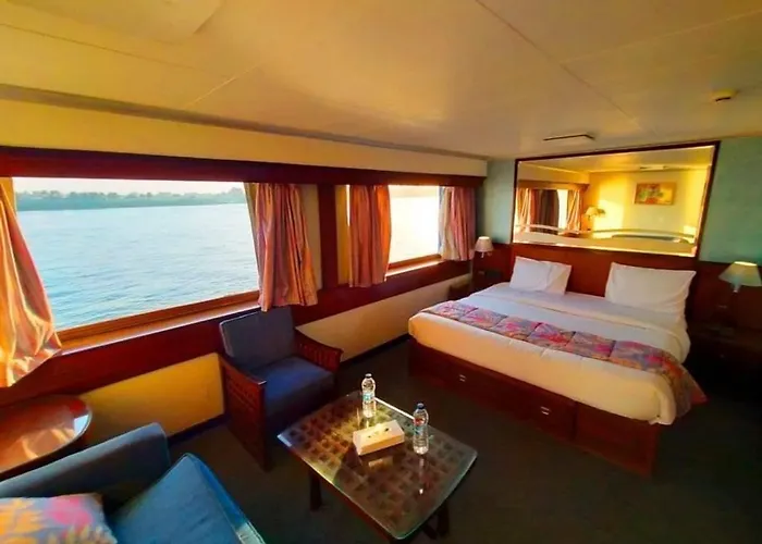 Aton Nile Cruise Hotel Cairo