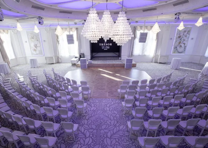 Tresor Le Palais Timisoara, Curio Collection By Hilton Hotel