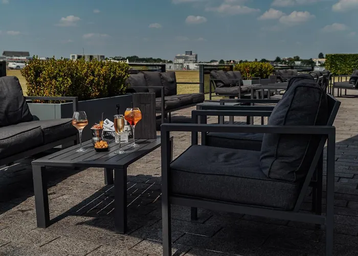 Aviator Hampshire Hotel Farnborough 