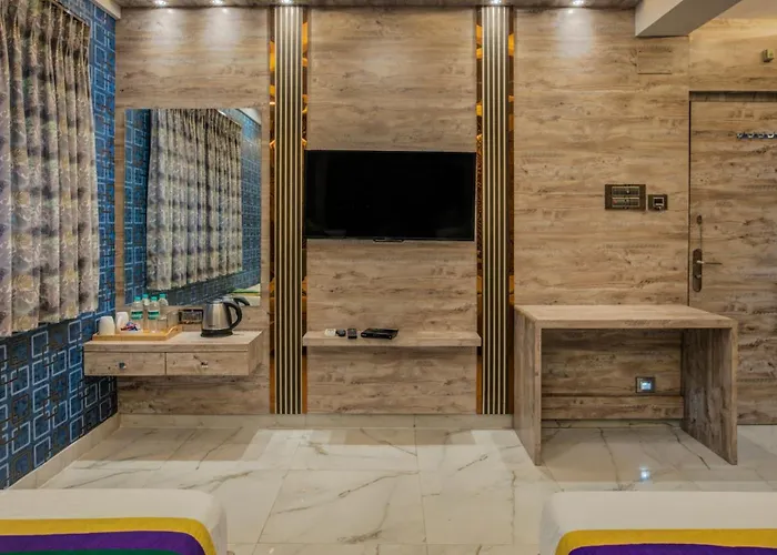 Treebo Orion Sapphire, Beck Bagan Hotel Kolkata