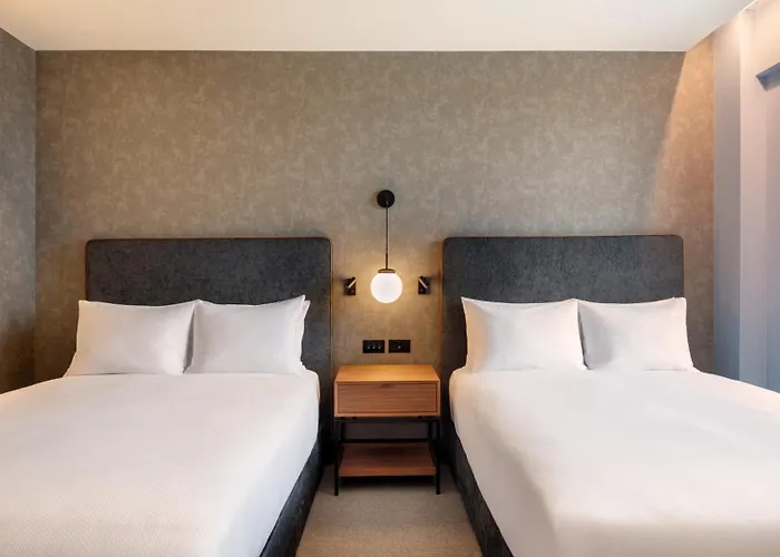 Hilton Woking Hotel