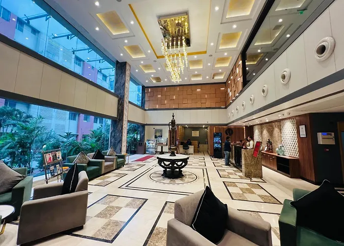 Golden Retreat Hotel Baharampur