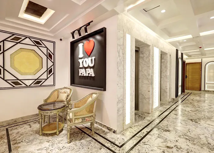Hotel Namaste Hindustan Just A Minute Away From New Delhi Railway Station And Connaught Place