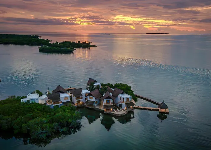 Islawa Soy Local - Isla Privada Hotel Baru