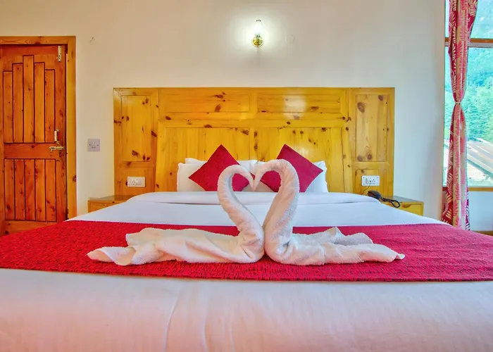 Hotel Royal The Mall Manali