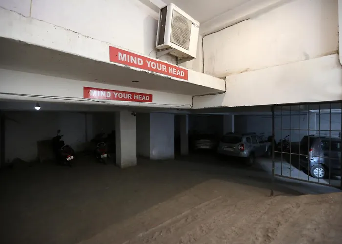 Hotel Sky Plaza At Delhi Airport New Delhi