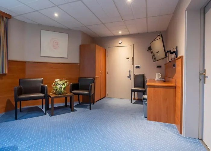 Sleep&Go Menen Hotel