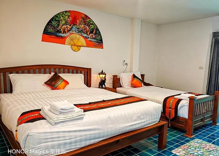 Baan Khlong Mae Kha Hotel เชียงใหม่