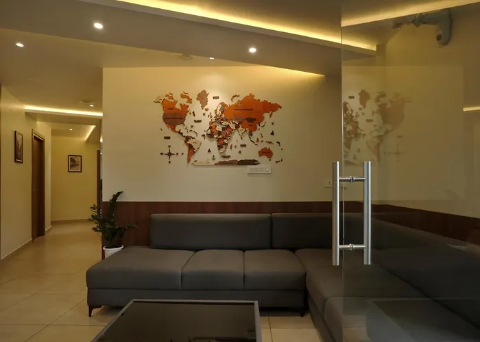 Halifax Inn Bekal Town