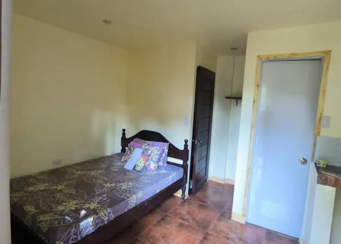 Toto'S House Room Rental Puerto Princesa