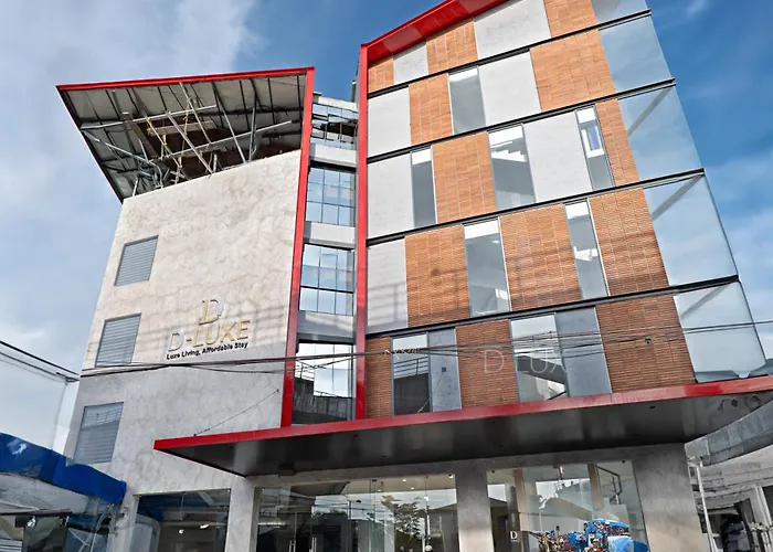 D-Luxe Hotel Kochi