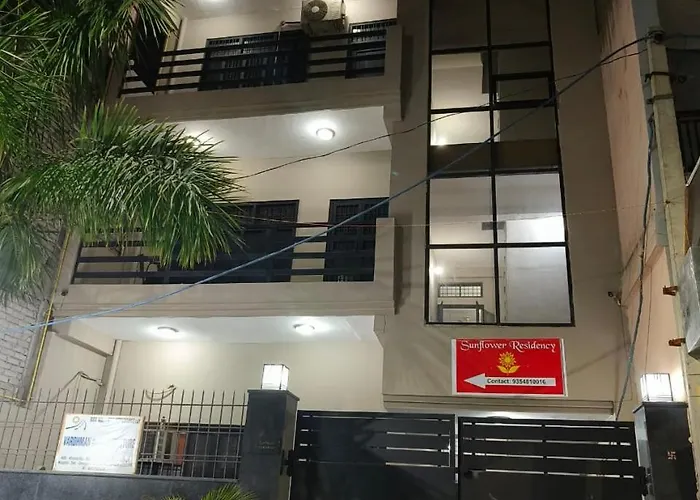 Play-Sunflower Omega-1 Couple Friendly Greater Noida