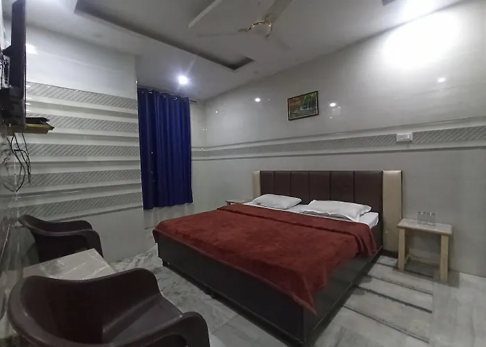 Hotel Prabhu Kalka