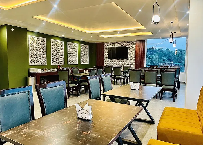 El Pino Hotel Dharamshala