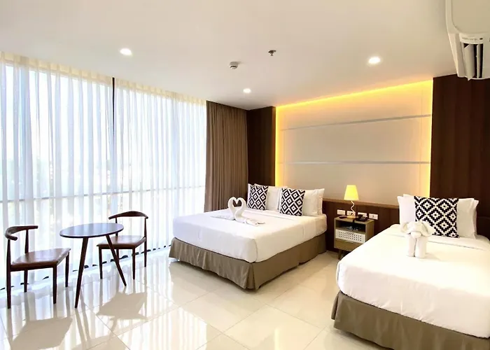 Dccco Hotel Dumaguete City