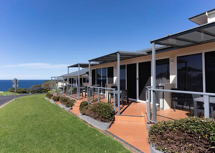 Amooran Oceanside Apartments And Motel Narooma