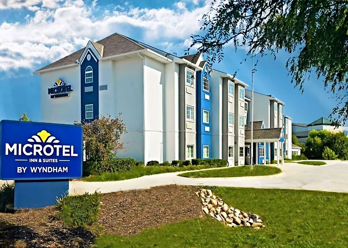 Microtel Inn & Suites By Wyndham Bluffs Council Bluffs