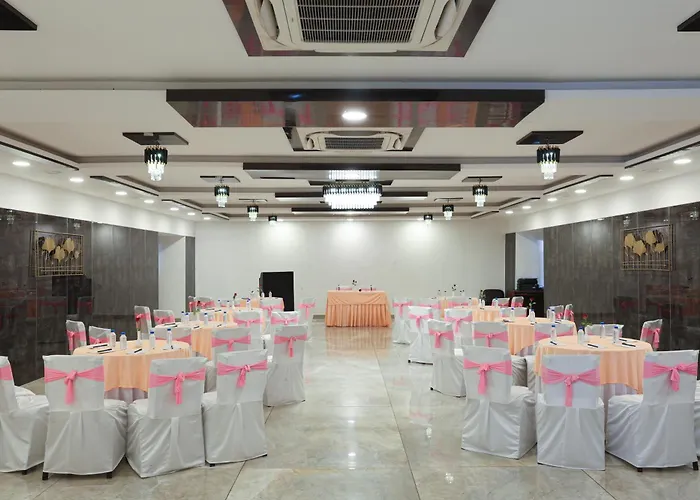 Hotel President, Pure Veg Indore