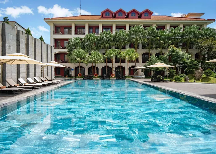 Senna Hue Hotel