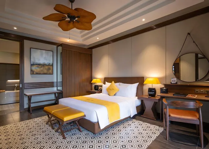 Senna Hue Hotel