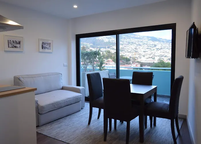 Cba Suites Madeira Funchal 