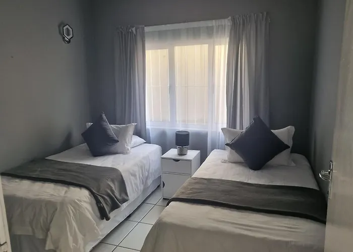Ingwe Manor Guesthouse Margate