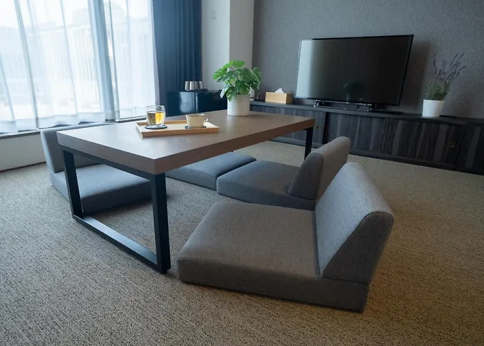 Wayfarer Shinsaibashi Hotel Osaka