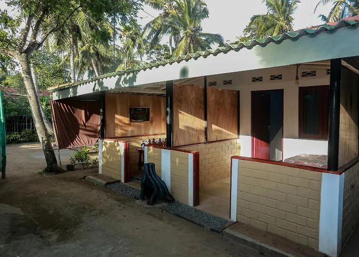 Lake Side Cabana Galle