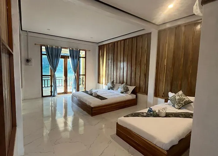 Cam U View Bungalow Nong Khiaw