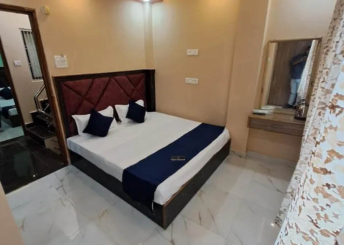 Nirvana Family Guest House Varanasi