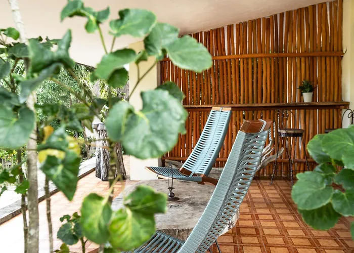 Yayum Bacalar Hotel