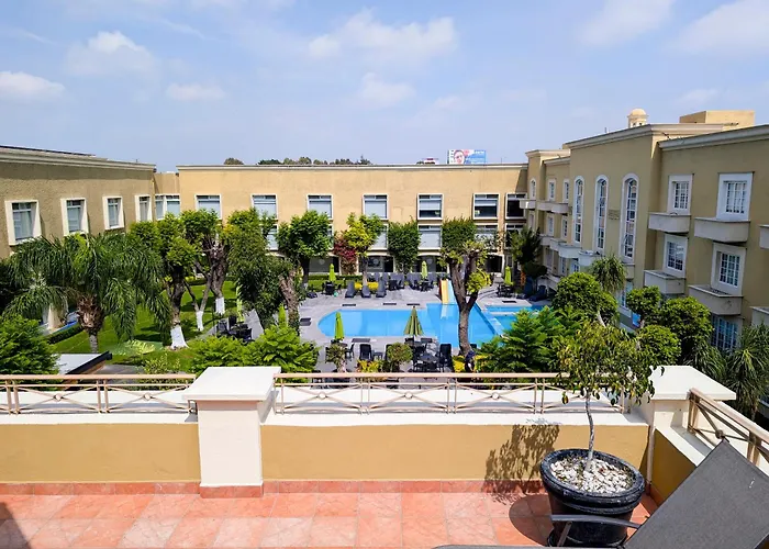 Plaza Camelinas Hotel Queretaro