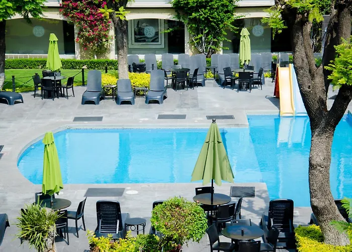 Plaza Camelinas Hotel Queretaro