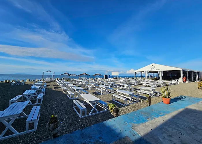 Pacific Crown Hotel Honiara