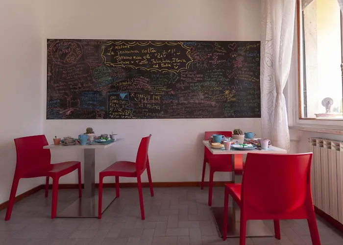 B&B Cento Passi Dalle Mura Lucques