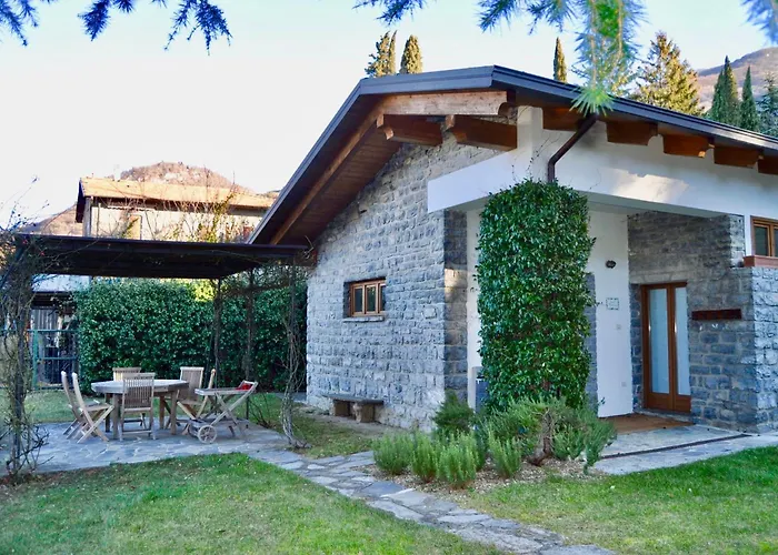 Agriturismo Castello Di Vezio Varenna