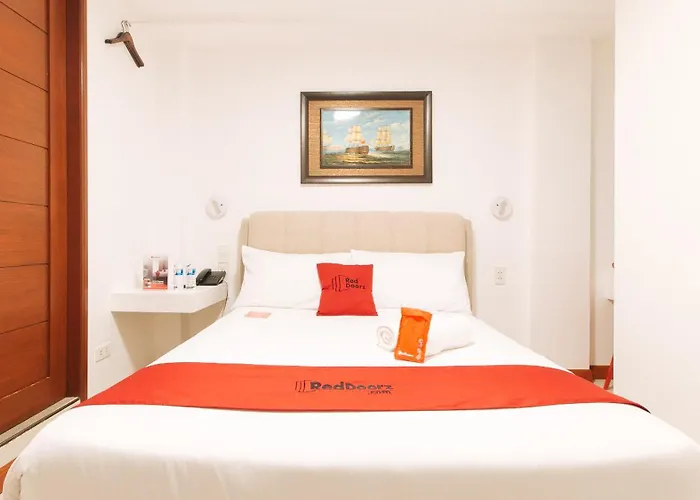 Reddoorz Near Mercado Del Lago Paranaque City