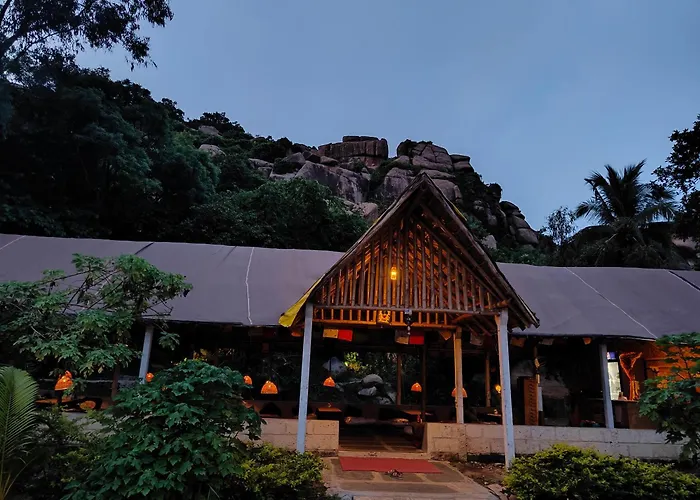 Lazy Panda Hotel Hampi