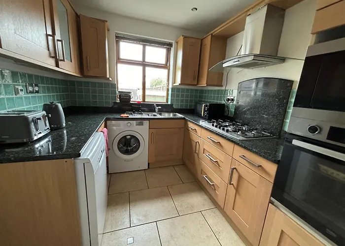 Shared House On Southmead Hotel Bristol