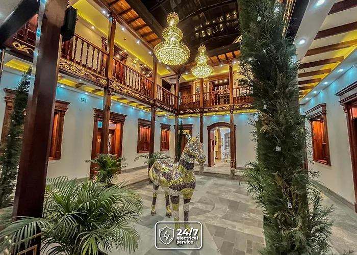 Hotel & Rooftop King Experience By David Quito